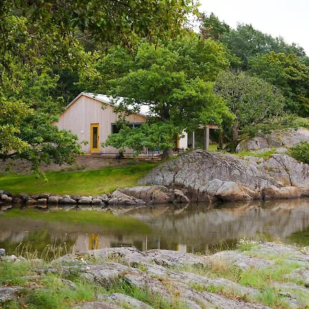 Semesterbostad Modern At Hovekilen With Private *