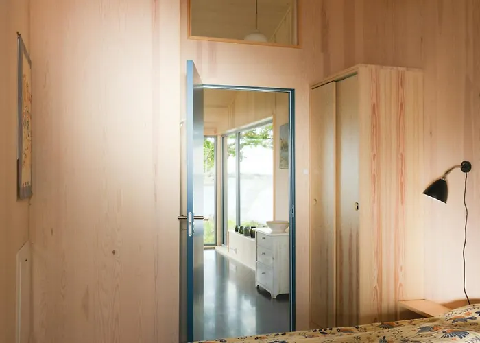 펜션 Modern At Hovekilen With Private Færvik
